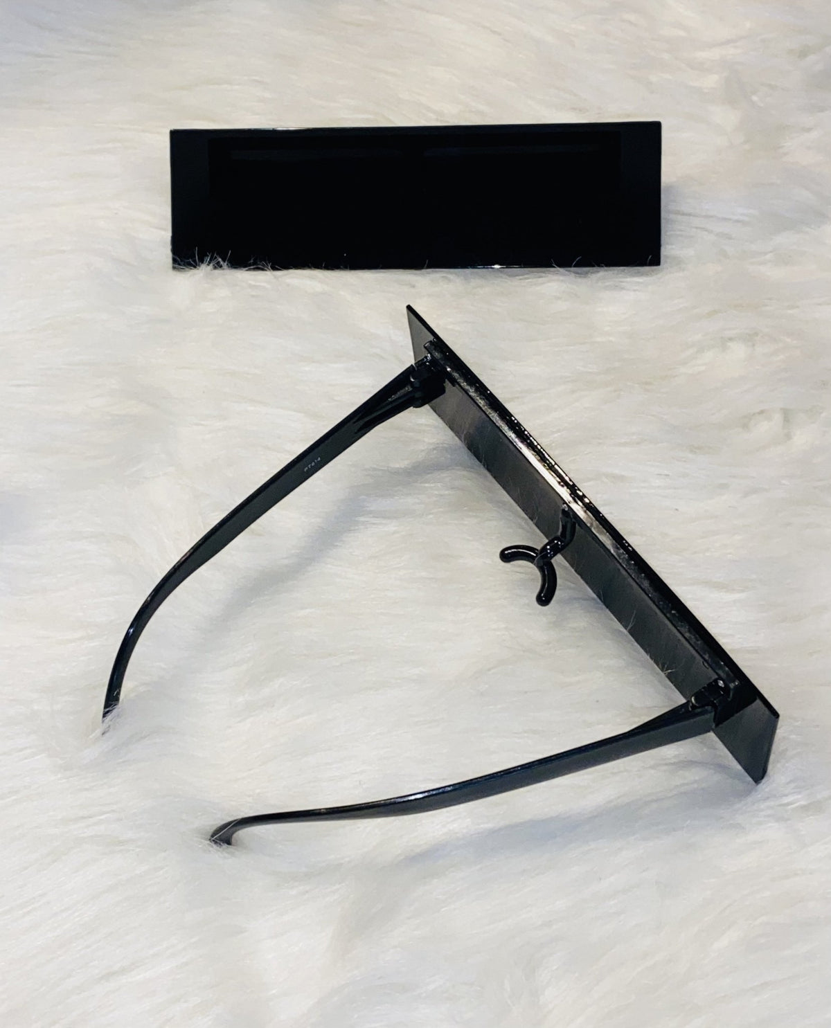 Censor Bar - BeauTise’ Boutique