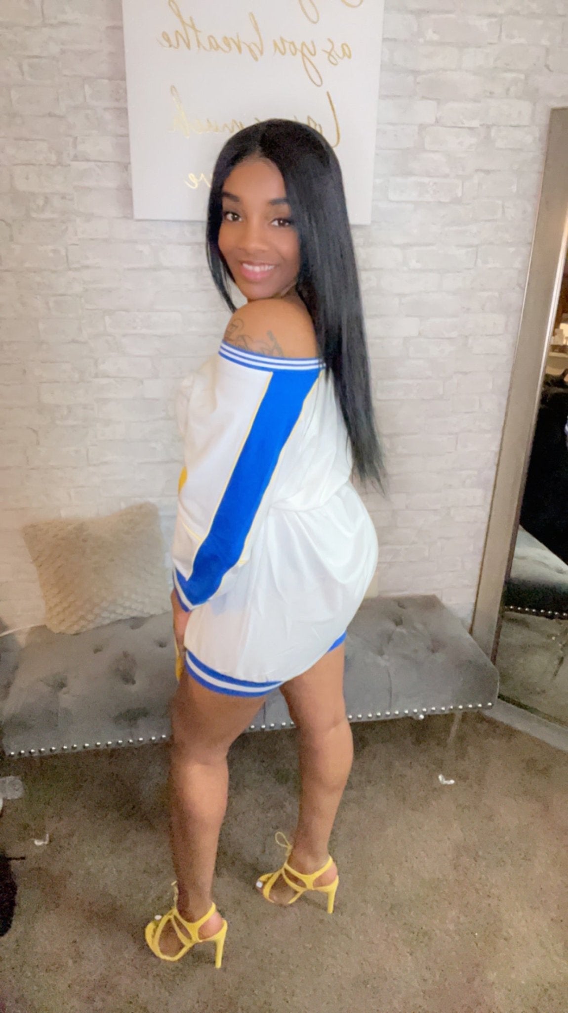 Tasteful Dress (belt included) - BeauTise’ Boutique