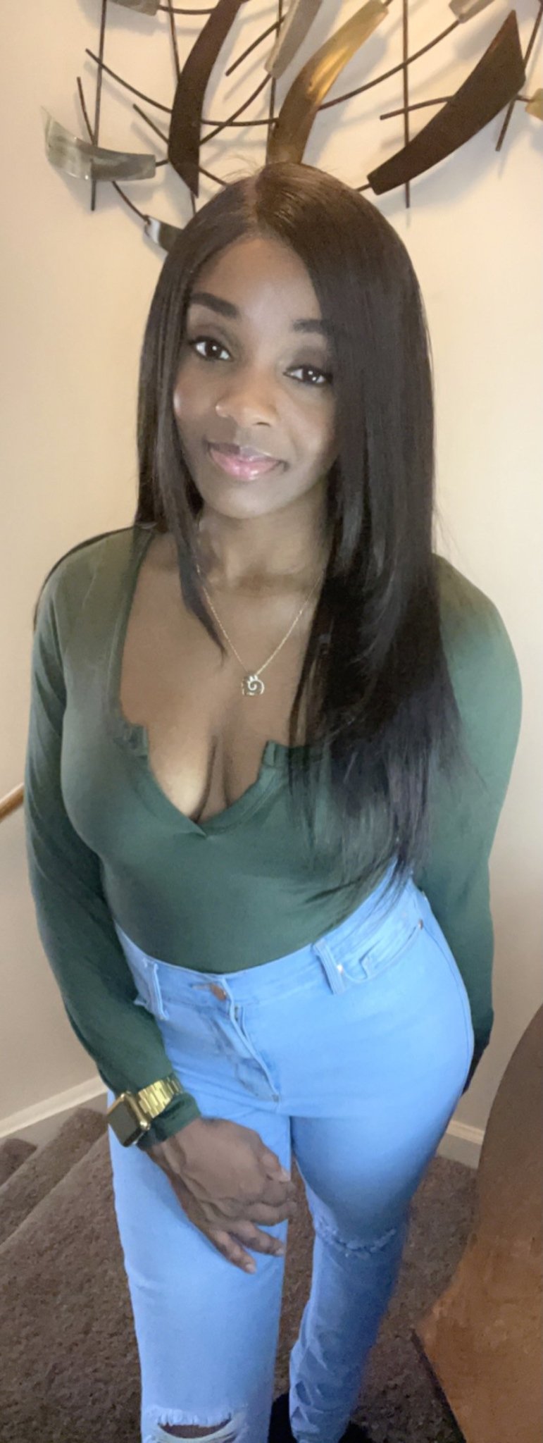 V-Cut Bodysuit - BeauTise’ Boutique